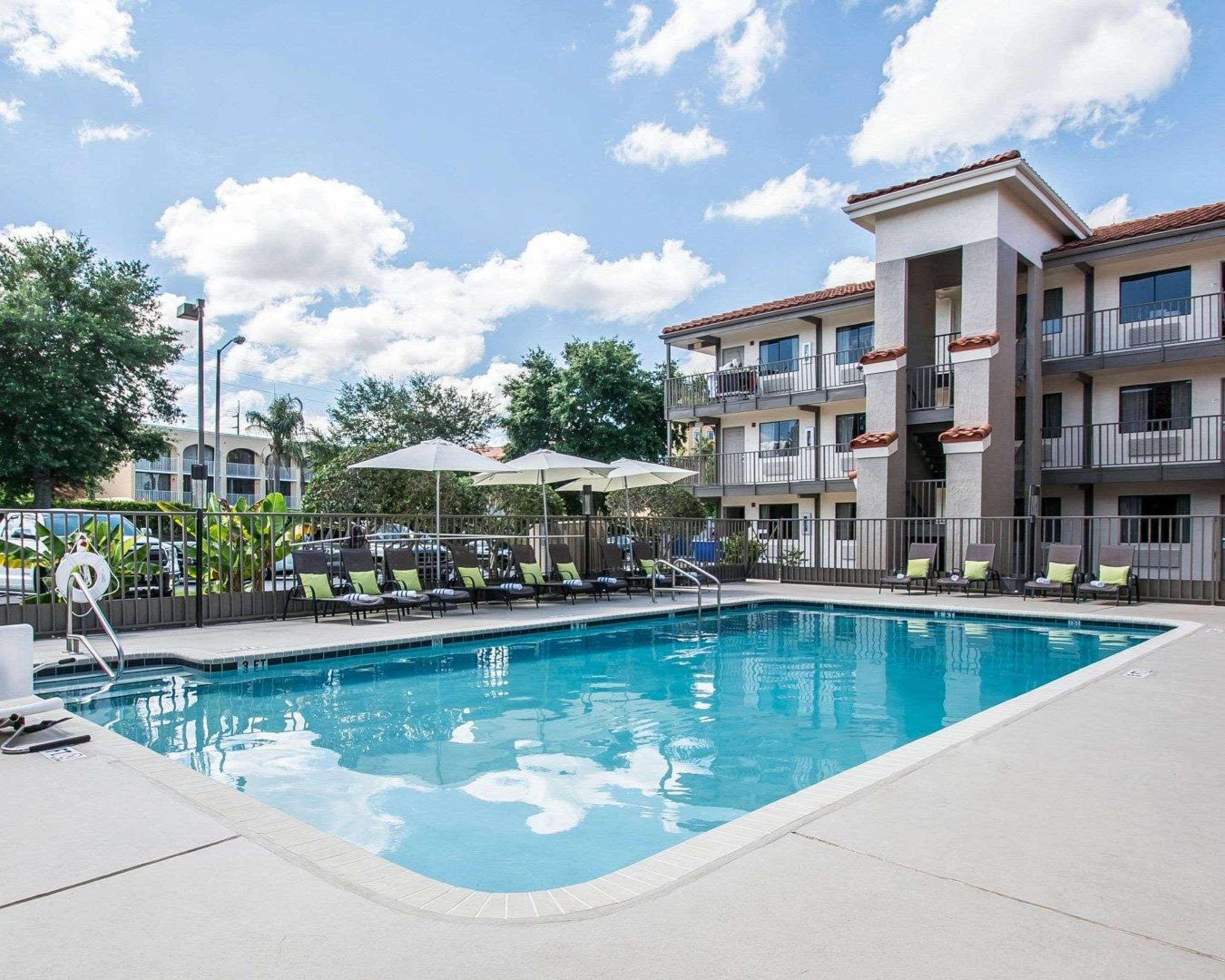 Quality Inn & Suites By The Parks Orlando Exterior foto